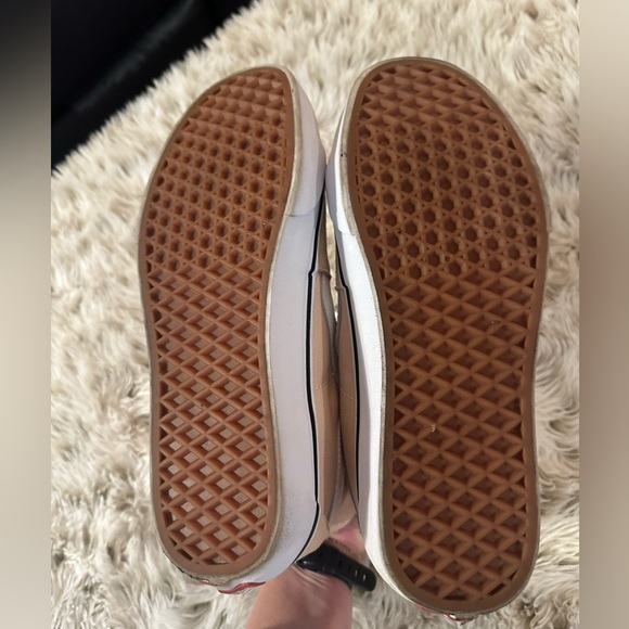 Like New Vans Sk8-Hi - Picture 4 of 5